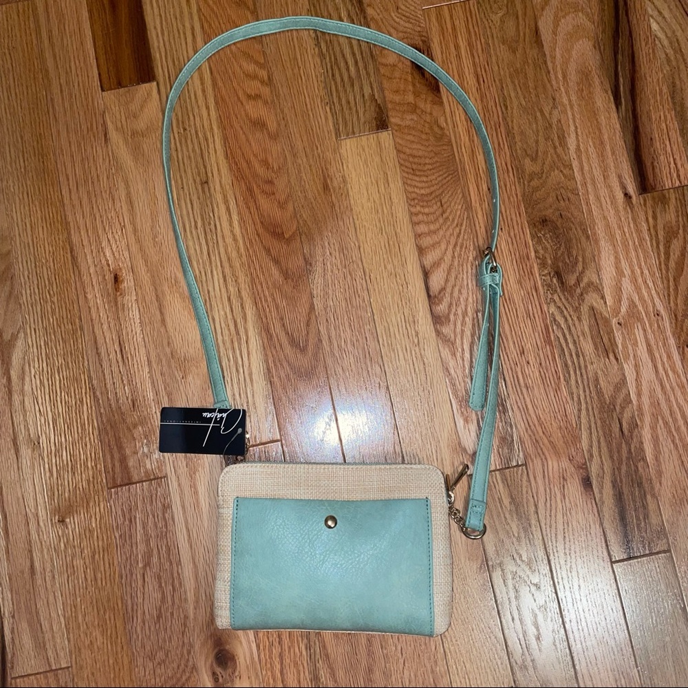 Cross body purse